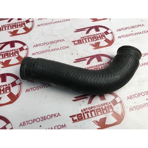 Патрубок интеркулера Opel Combo 1.7dti 2001-2011 8972330410